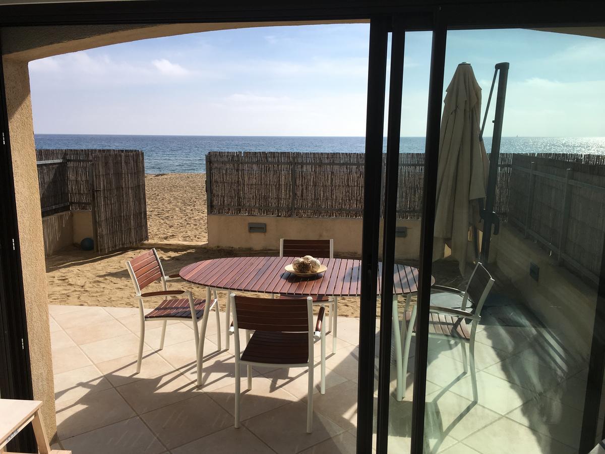 Appartement Face A La Mer La Croix-Valmer Exterior foto